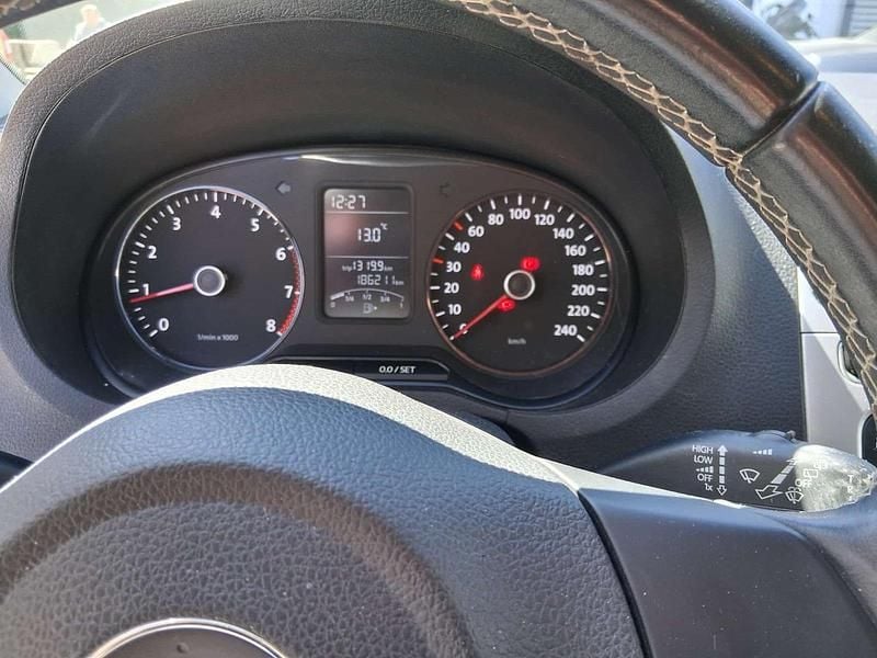 Second-hand VW Polo Match 90 CP (66 kW) 2012 Negru Hatchback