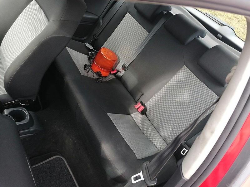Usata VW Polo Trendline 75 CV (55 kW) 2010 Arancione Utilitaria