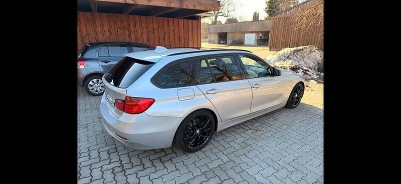 Second-hand BMW 328 Performance 245 CP (180 kW) 2014 Argintiu Break