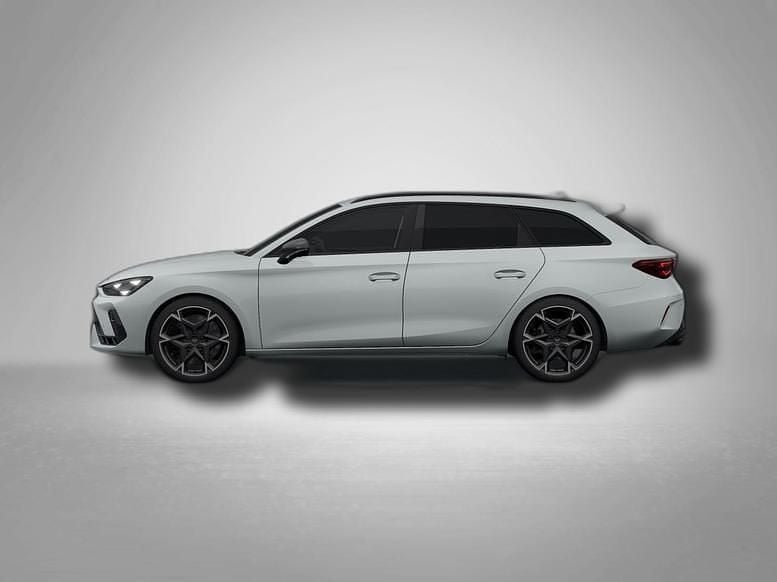 Neu Cupra Leon VZ 333 PS (244 kW) 2025 Glacial weiß metallic Kombi