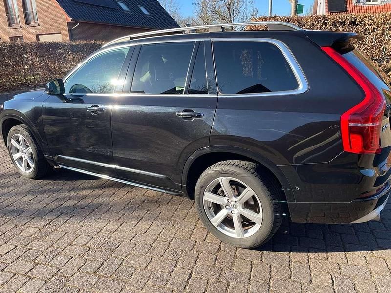 Gebraucht Volvo XC90 Momentum 235 PS (172 kW) 2016 Schwarz SUV