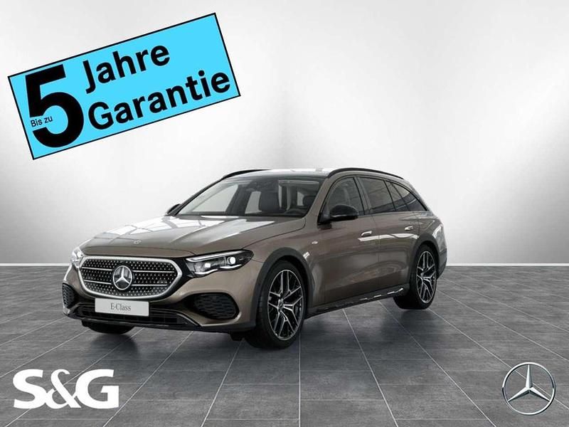 Andere Gebraucht 2025 Mercedes E300 Avantgarde Kombi | 84.949 € - Bild 1/4