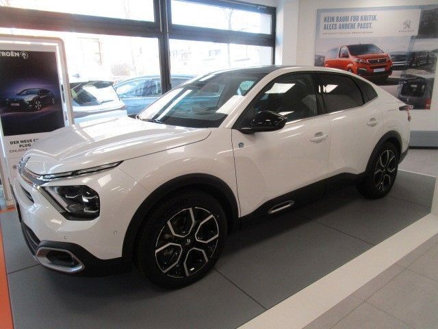 Gebraucht Citroën e-C4 Shine 100 kW (136 PS) 2023 Weiß Limousine