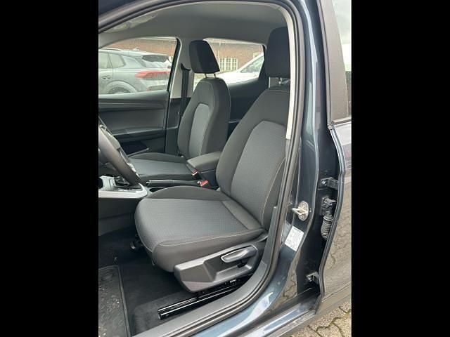 Magnetic grau Gebraucht 2024 Seat Arona Style SUV | 21.780 € (Fairer Preis) - Bild 1/1