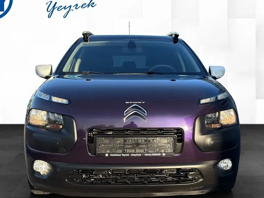 Gebraucht Citroën C4 Cactus Shine Edition 130 PS (95 kW) 2015 Violett Kleinwagen