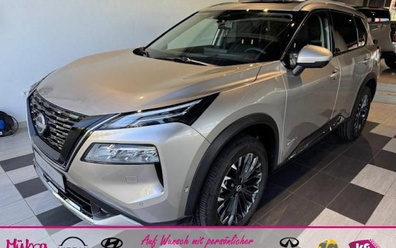 Silber Neu 2025 Nissan X-Trail Tekna SUV | 50.990 € - Bild 1/4