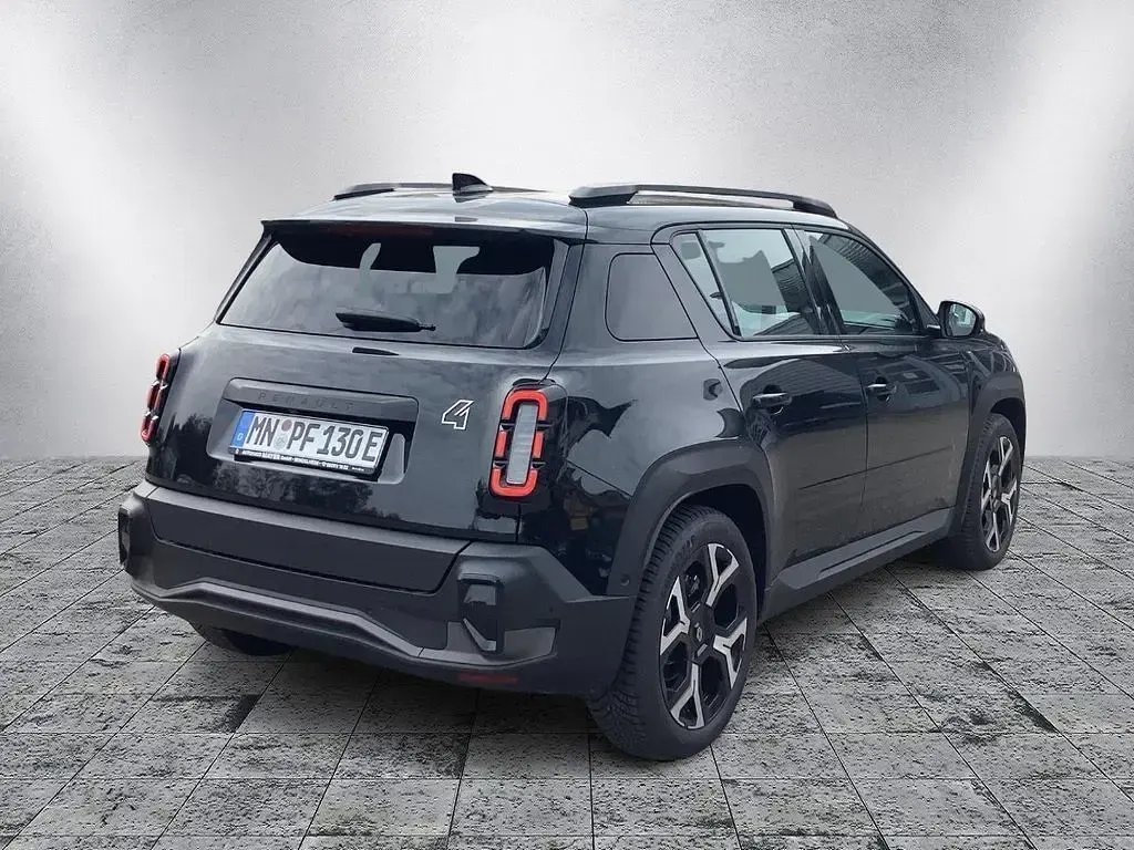 Gebraucht Renault 4 E-Tech Komfort 110 kW (150 PS) 2025 Black pearlschwarz metallic SUV