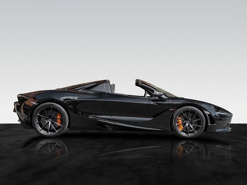 Gebraucht McLaren 720S 721 PS (530 kW) 2020 Schwarz Cabrio