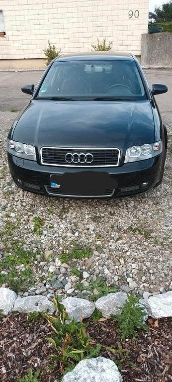 Schwarz Gebraucht 2004 Audi A4 Sport Limousine | 1.400 € (Superpreis) - Bild 1/4