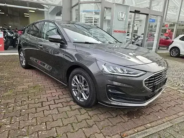 Gebraucht Ford Focus Titanium S 125 PS (91 kW) 2023 Grau Limousine