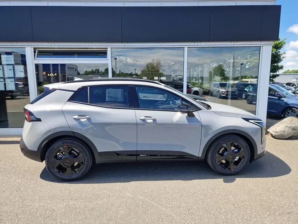 Neu Kia Sportage 150 PS (110 kW) 2026 Wolfgrau met. SUV