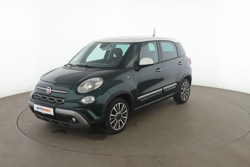 Grün Gebraucht 2017 Fiat 500L Cross Van / Kleinbus | 10.420 € (Teuer) - Bild 1/3