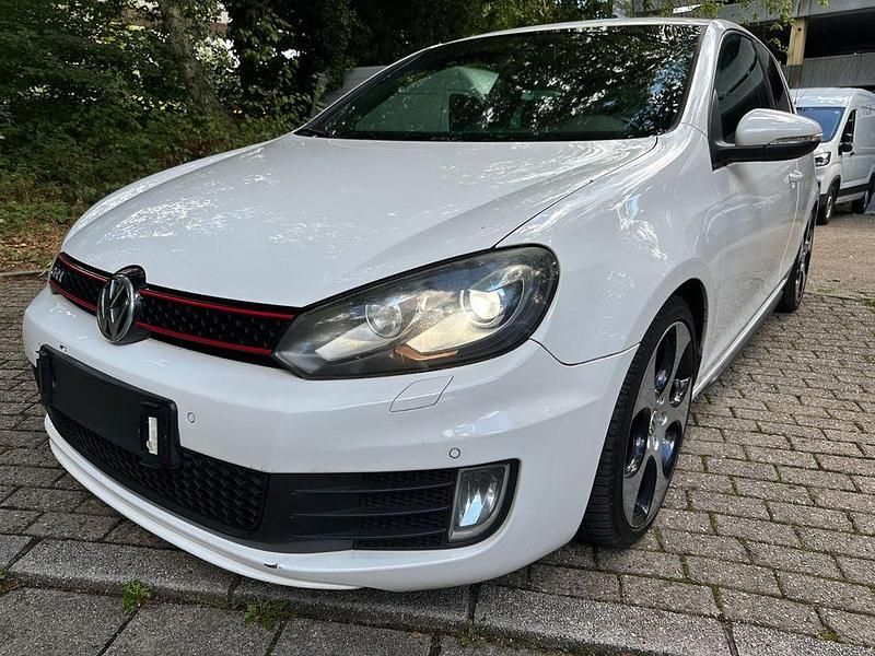 Weiß Gebraucht 2010 VW Golf VI GTI Limousine | 5.700 € (Guter Preis) - Bild 1/4