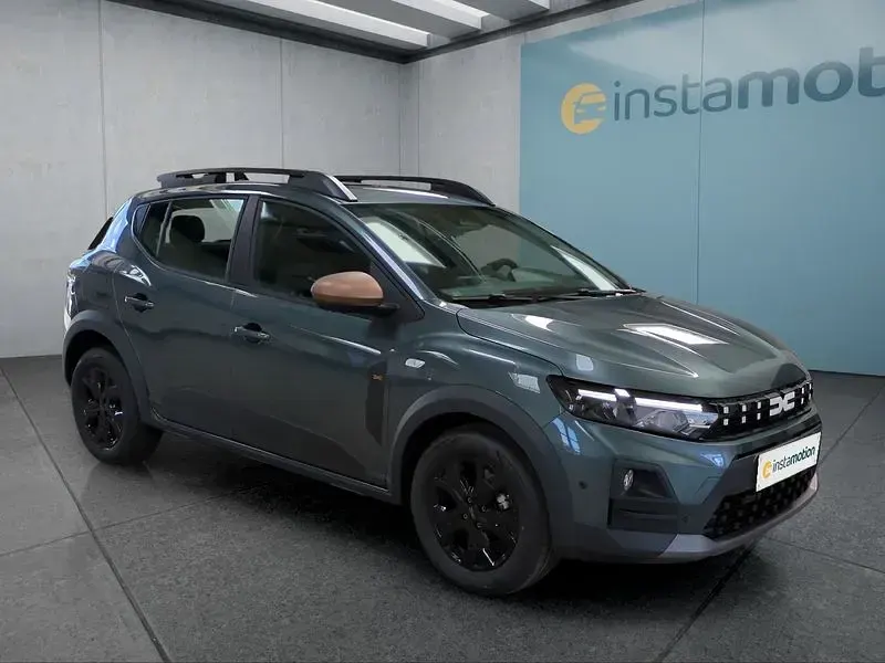 Neu Dacia Sandero Stepway 110 PS (80 kW) 2026 Grün Kleinwagen