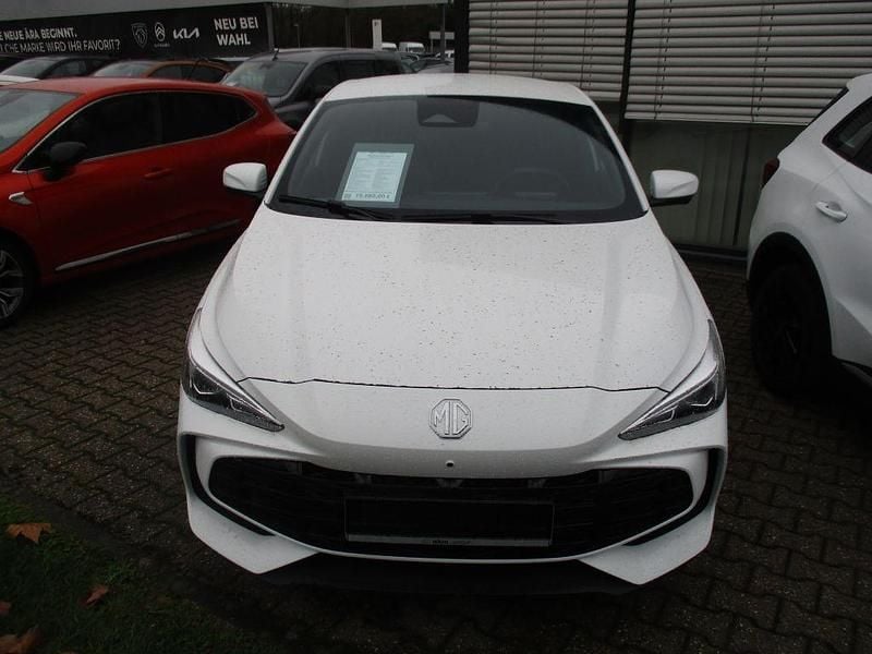 Dover white uni Neu 2025 MG MG3 Luxury Kleinwagen | 19.880 € (Guter Preis) - Bild 1/4