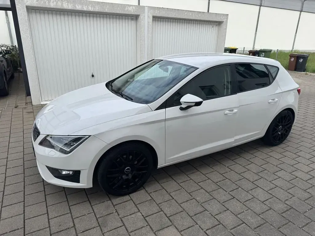 Gebraucht Seat Leon FR 150 PS (110 kW) 2016 Weiß Limousine
