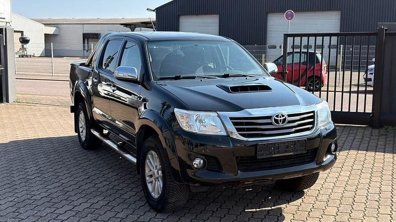 Gebraucht Toyota HiLux 171 PS (125 kW) 2016 Schwarz Pickup