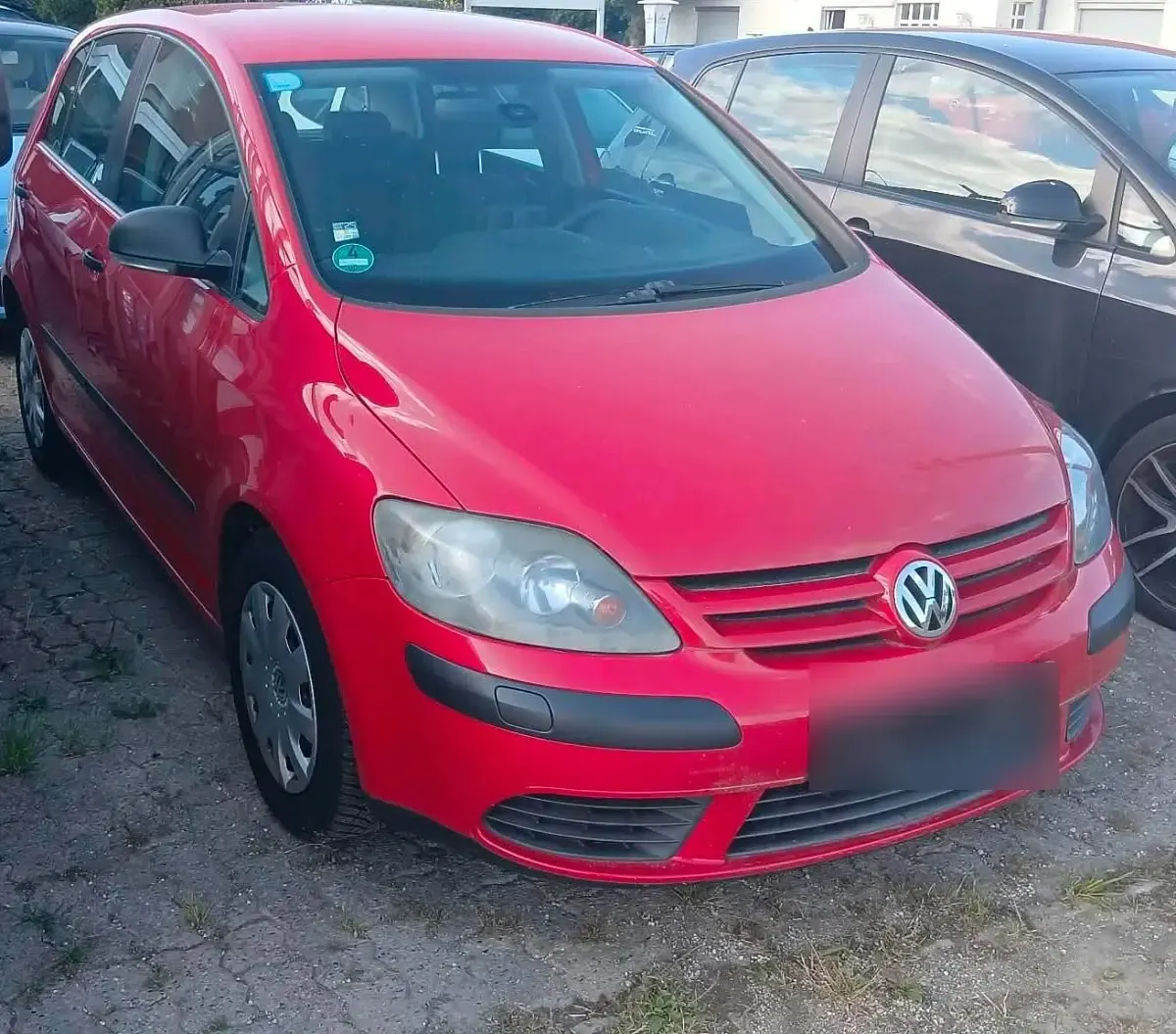 Gebraucht VW Golf V 140 PS (102 kW) 2007 Rot Kleinwagen