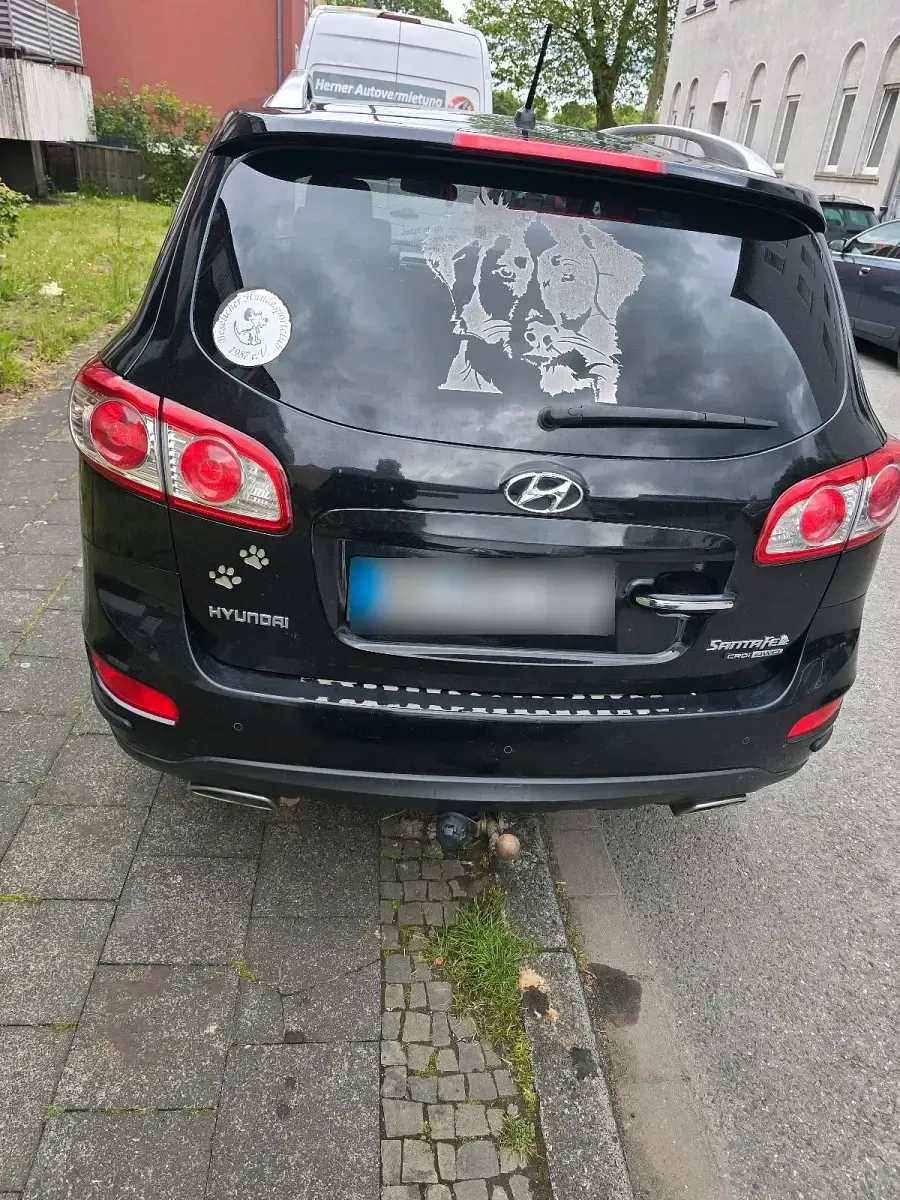 Gebraucht Hyundai Santa Fe 197 PS (144 kW) 2011 Schwarz SUV