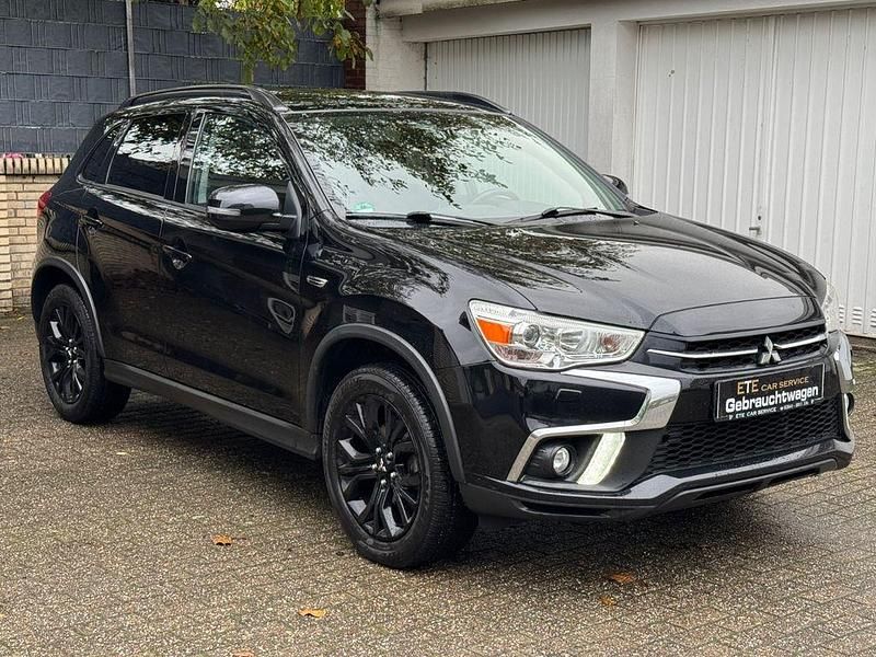 Schwarz Gebraucht 2018 Mitsubishi ASX Edition SUV | 14.275 € (Fairer Preis) - Bild 1/4