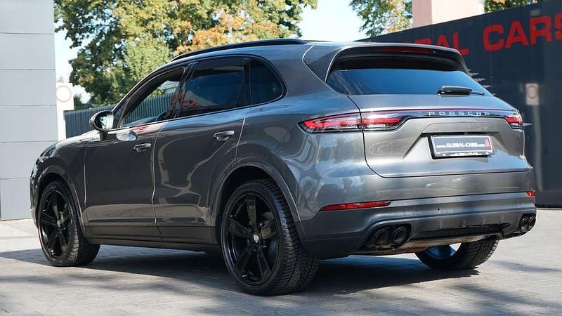 Gebraucht Porsche Cayenne 340 PS (250 kW) 2019 Titangrau (metallic) SUV