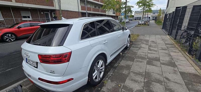 Gebraucht 2009 Audi Q7 SUV | 21.500 € - Bild 1/4
