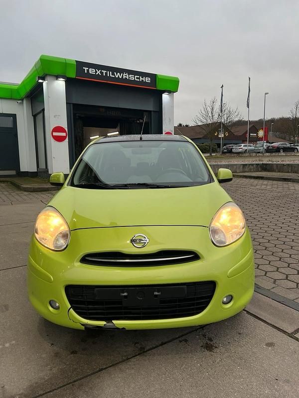 Grün Gebraucht 2013 Nissan Micra Kleinwagen | 2.400 € (Guter Preis) - Bild 1/4
