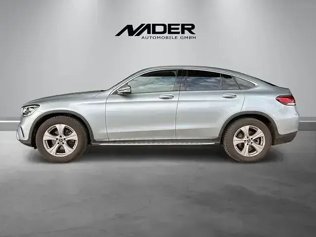 Gebraucht Mercedes GLC200 163 PS (119 kW) 2023 Silber SUV