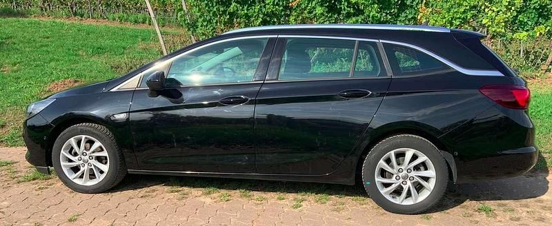 Gebraucht Opel Astra Edition 110 PS (80 kW) 2019 Schwarz Kombi
