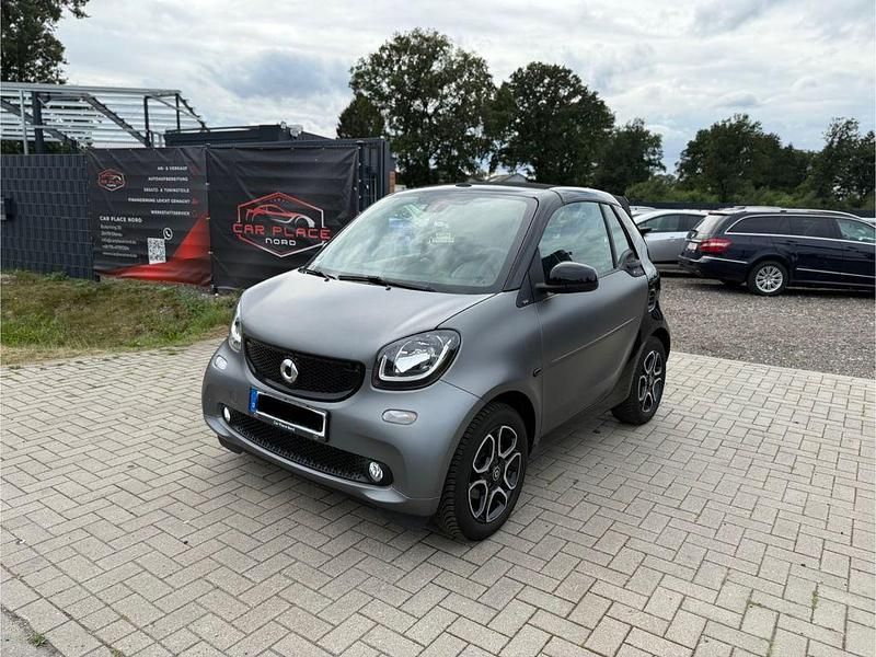 Schwarz Gebraucht 2016 Smart ForTwo Cabrio Cabrio | 13.690 € (Fairer Preis) - Bild 1/4