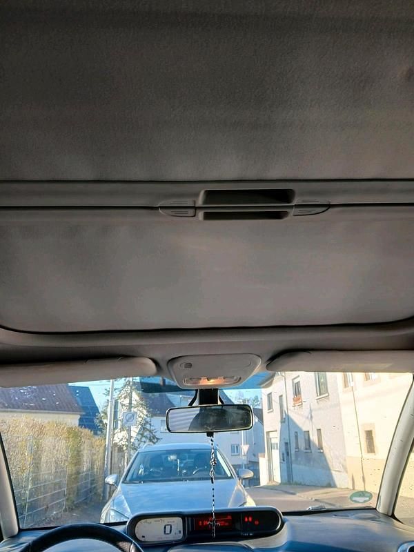 Gebraucht Citroën Grand C4 Picasso 109 PS (80 kW) 2010 Schwarz Van / Kleinbus