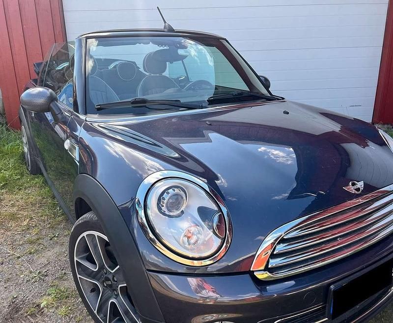 Gebraucht Mini Cooper Cabriolet 122 PS (89 kW) 2012 Blau Cabrio