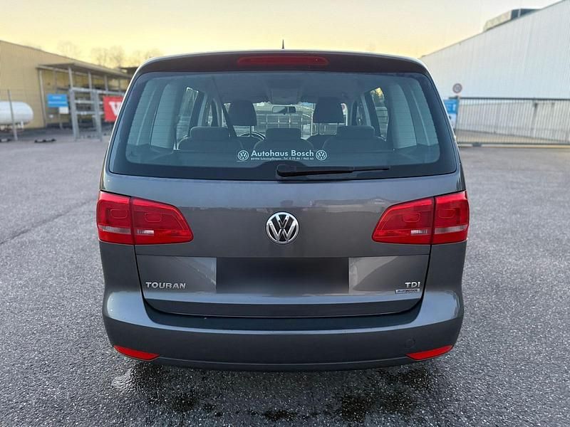Gebraucht VW Touran 105 PS (77 kW) 2011 Grau Van / Kleinbus