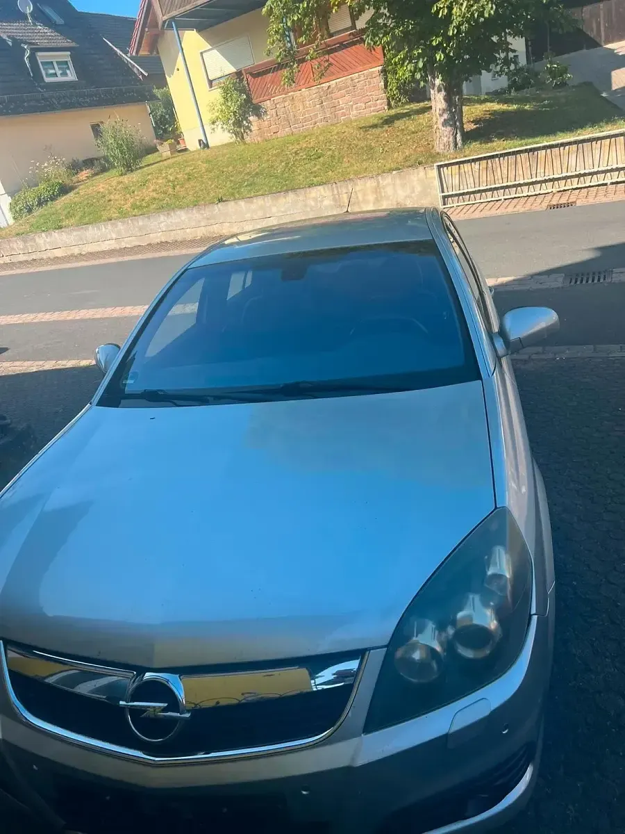 Gebraucht Opel Vectra 155 PS (114 kW) 2008 Silber Limousine