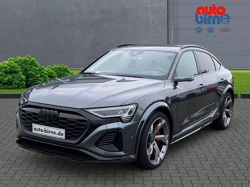 Daytonagrau perleffekt Gebraucht 2024 Audi SQ8 e-tron Sport SUV | 80.880 € (Superpreis) - Bild 1/4