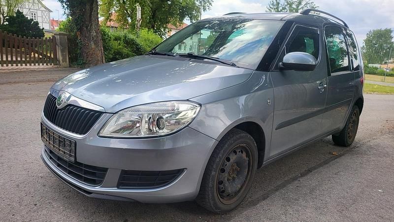 Blau Gebraucht 2012 Skoda Roomster Ambition Kombi | 1.900 € (Guter Preis) - Bild 1/4