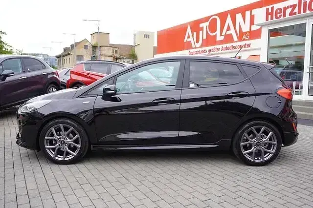 Gebraucht Ford Fiesta ST-Line 155 PS (114 kW) 2022 Obsidian schwarz metallic Kleinwagen