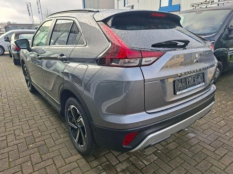 Gebraucht Mitsubishi Eclipse Cross Plus 98 PS (72 kW) 2022 Grau SUV