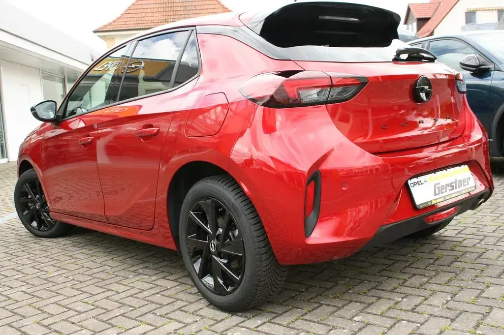 Gebraucht Opel Corsa 101 PS (74 kW) 2025 Rot Kleinwagen
