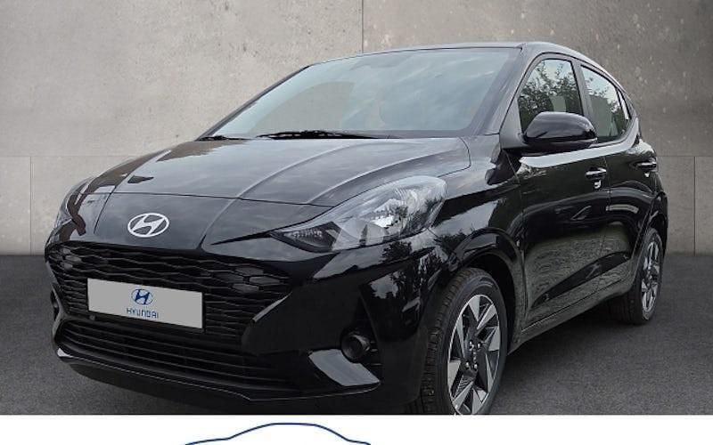 Schwarz Neu 2025 Hyundai i10 Trend Kleinwagen | 17.990 € (Fairer Preis) - Bild 1/4