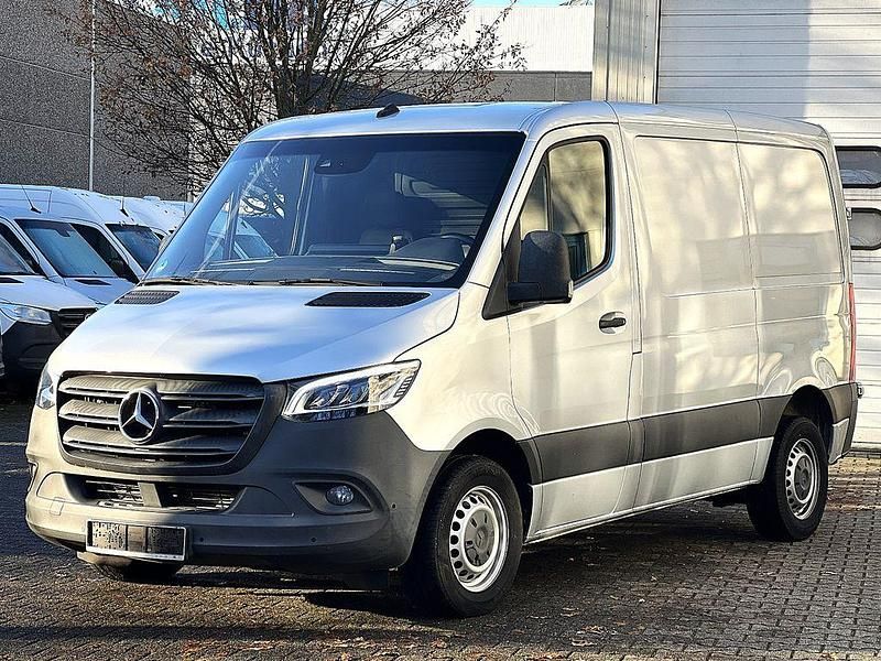 Gebraucht Mercedes Sprinter 143 PS (105 kW) 2019 Silber Van