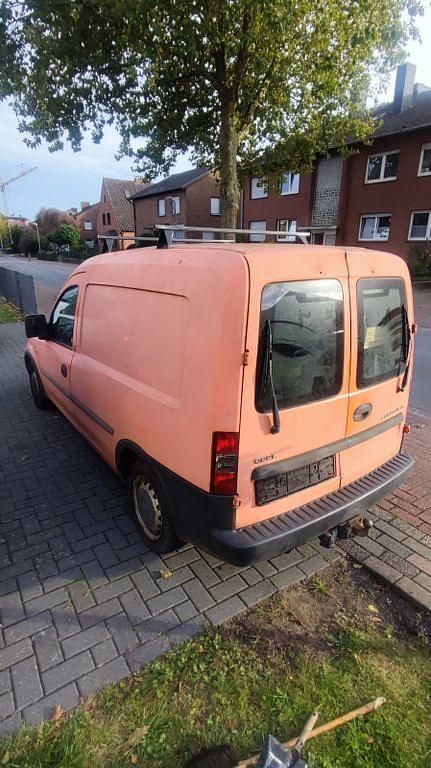 Second-hand Opel Combo 65 CP (47 kW) 2002 Portocaliu Monovolum