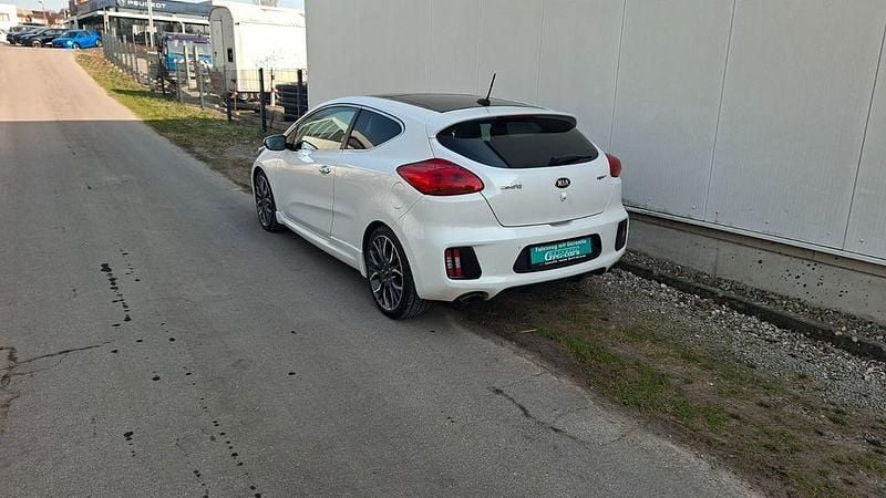 Gebraucht Kia Ceed GT GT 204 PS (150 kW) 2014 Weiß