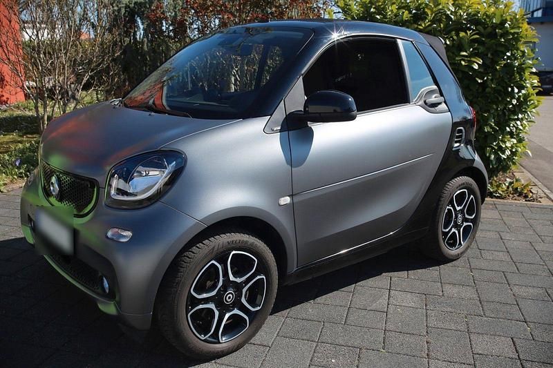Gebraucht Smart ForTwo Cabrio 90 PS (66 kW) 2018 Grau Cabrio
