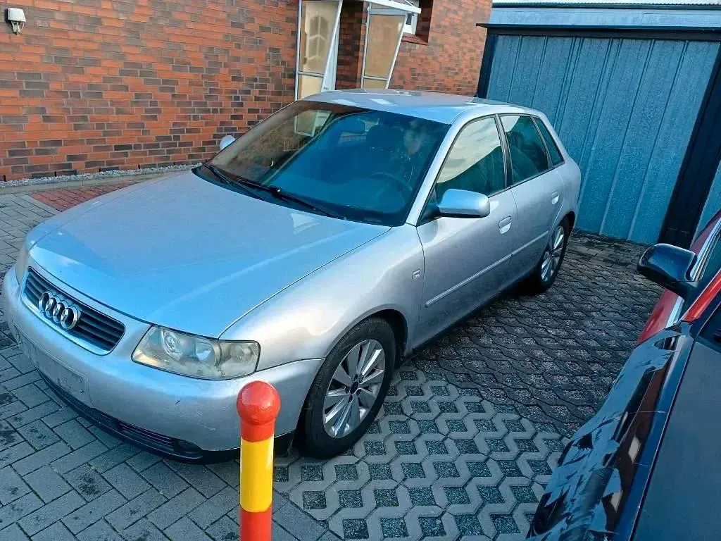 Gebraucht Audi A3 101 PS (74 kW) 2000 Silber Kleinwagen