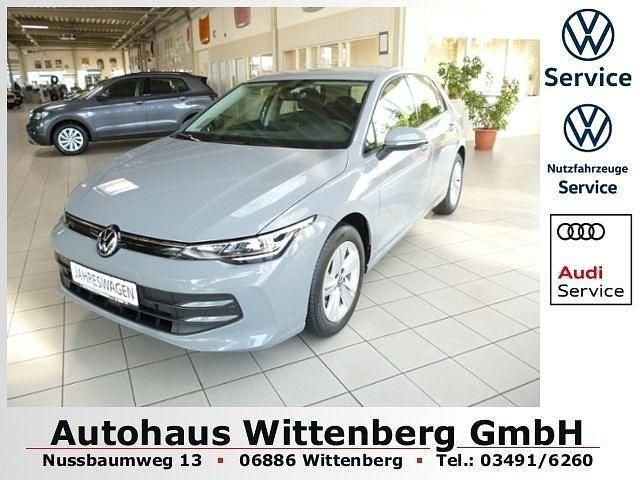 Grau Gebraucht 2025 VW Golf VIII Life Limousine | 23.989 € (Guter Preis) - Bild 1/4
