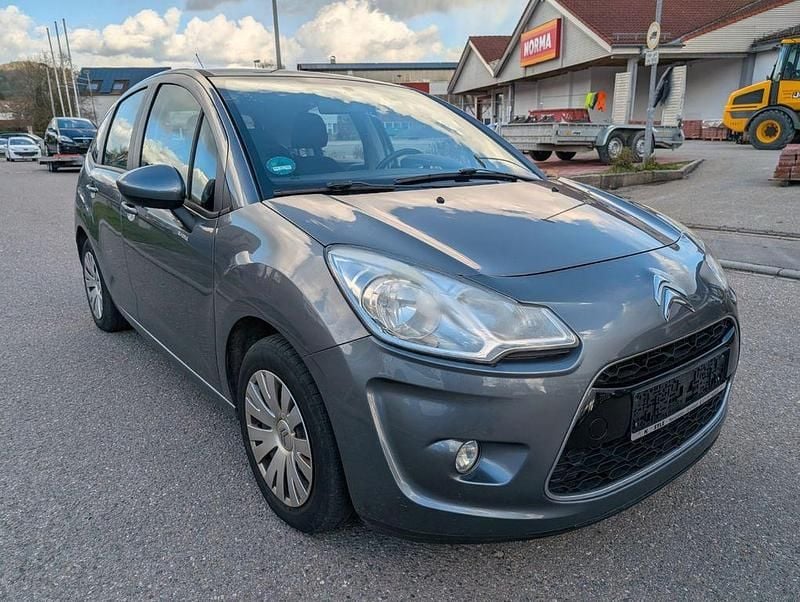 Gebraucht Citroën C3 Tendance 73 PS (53 kW) 2011 Grau Limousine