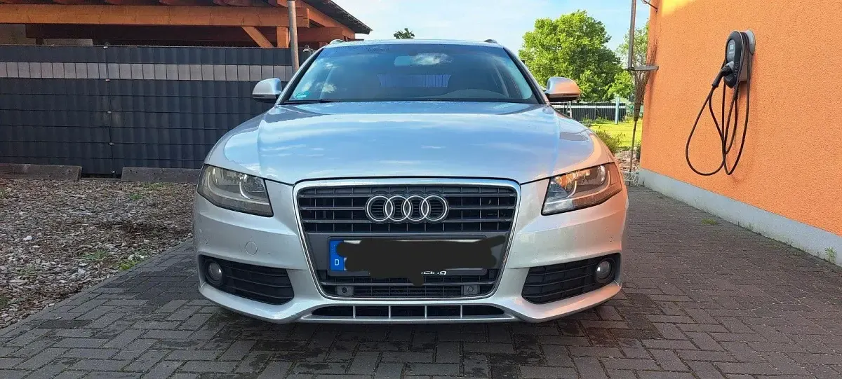 Gebraucht Audi A4 Attraction 143 PS (105 kW) 2008 Silber Kombi