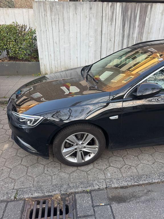Gebraucht Opel Insignia Edition 170 PS (125 kW) 2019 Schwarz Kombi