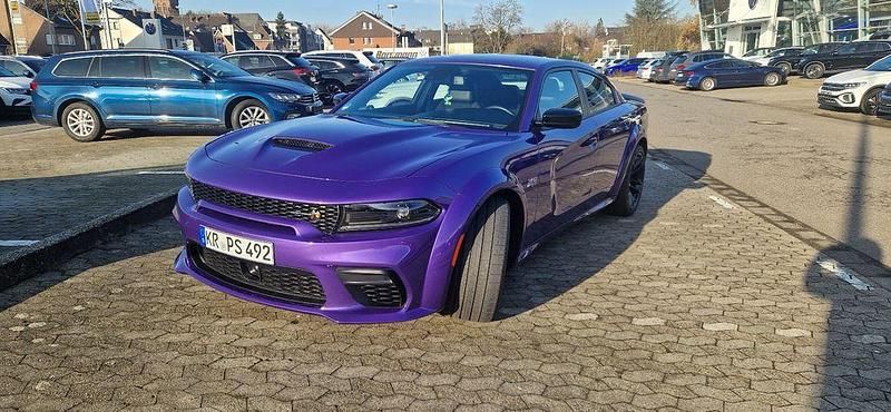 Gebraucht Dodge Charger 492 PS (361 kW) 2025 Violet Limousine